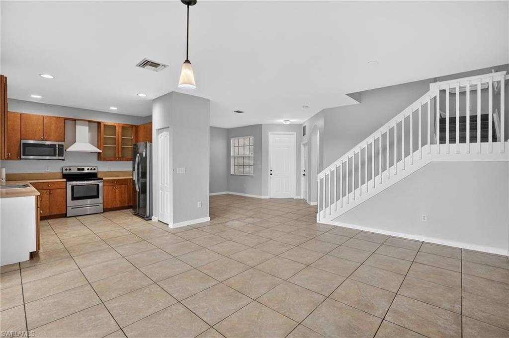 7013 Romana Way 1506 Property Photo 6