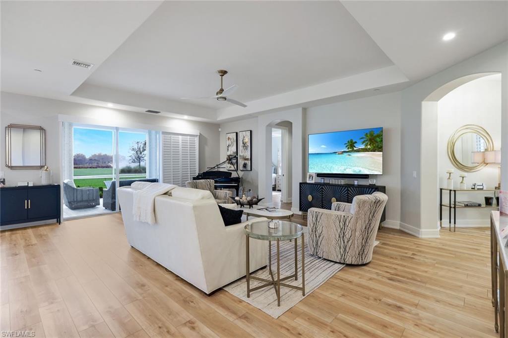 588 Avellino Isles Cir 20101 Property Photo 7