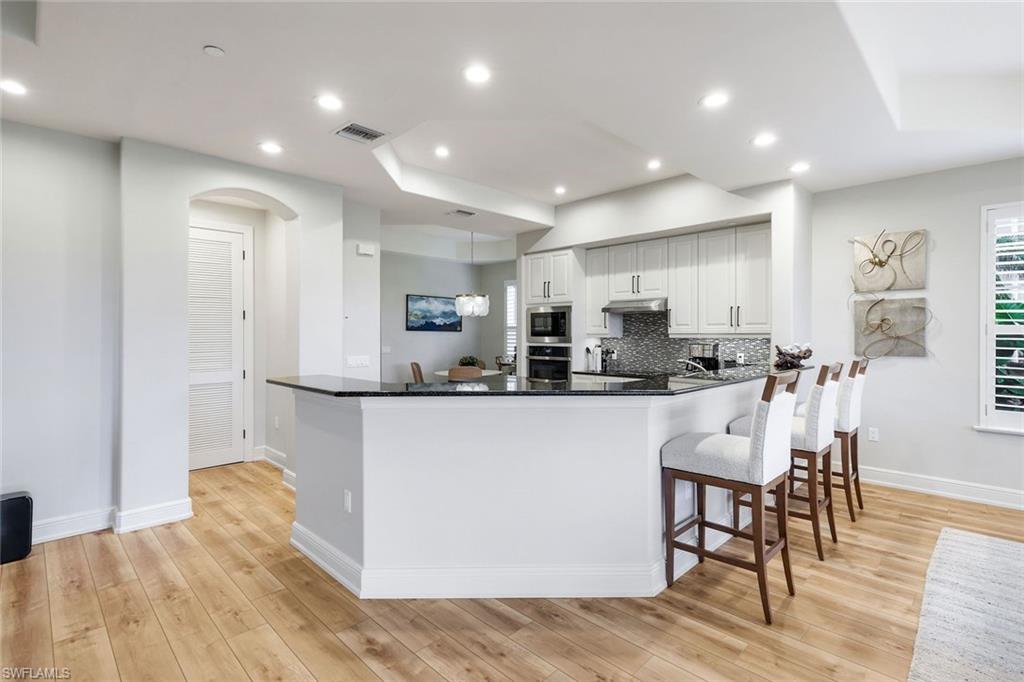 588 Avellino Isles Cir 20101 Property Photo 12