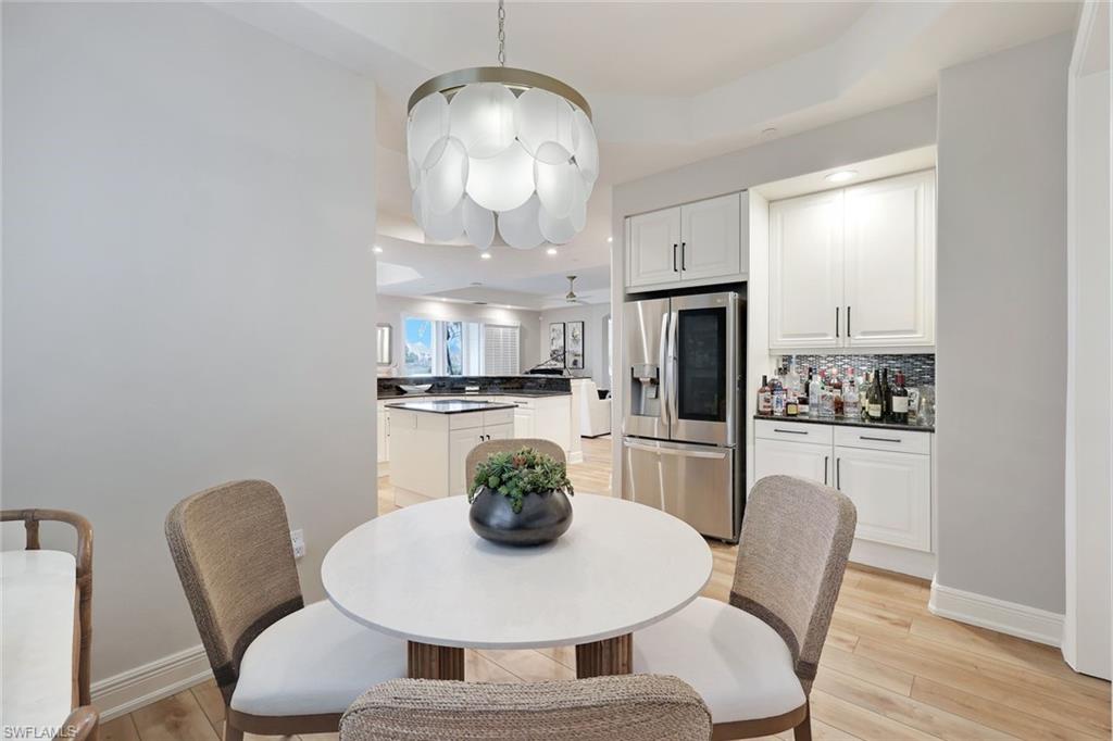 588 Avellino Isles Cir 20101 Property Photo 16