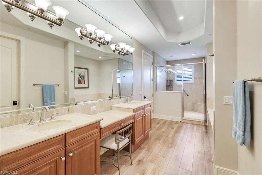 588 Avellino Isles Cir 20101 Property Photo 19