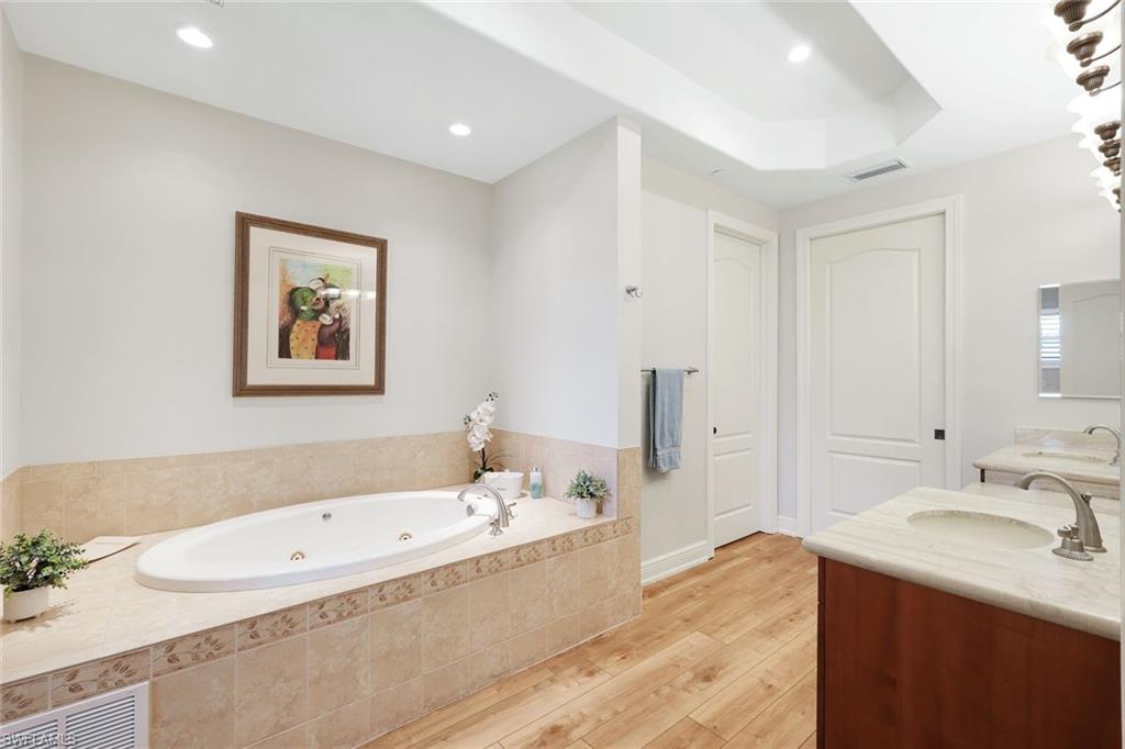 588 Avellino Isles Cir 20101 Property Photo 21