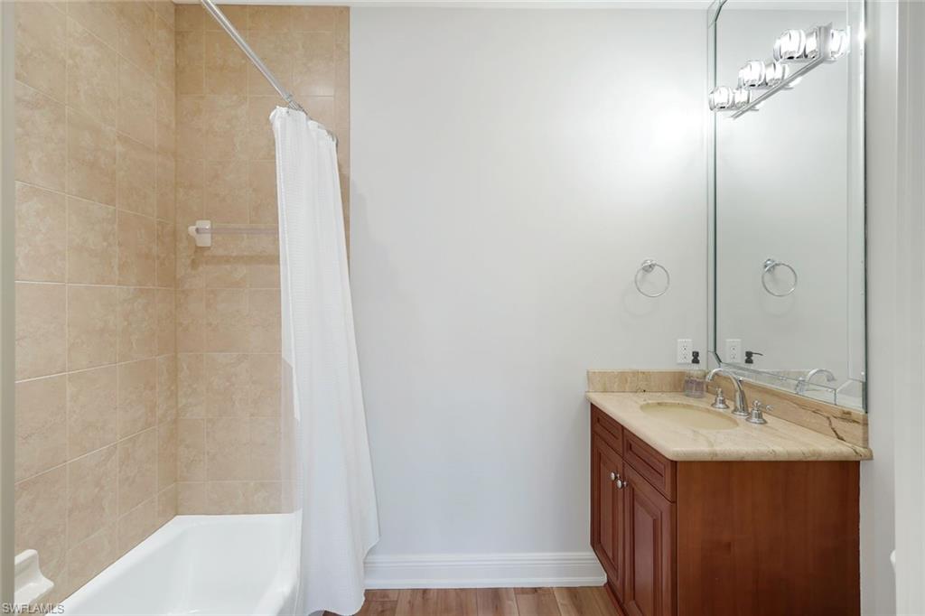 588 Avellino Isles Cir 20101 Property Photo 25