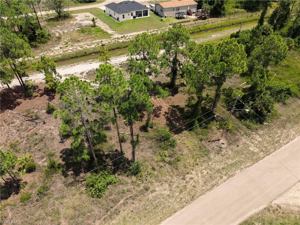 1041 Coleridge St Property Photo 7