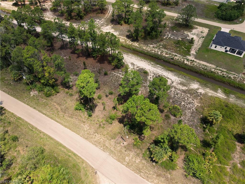 1041 Coleridge St Property Photo 11