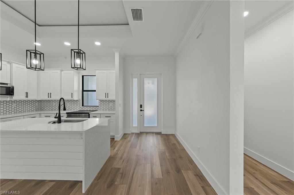 12307 Sweet Kiwi Ln Property Photo 6