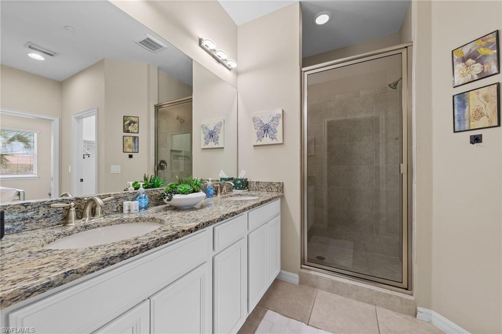9366 Pocida Ct 202 Property Photo 19
