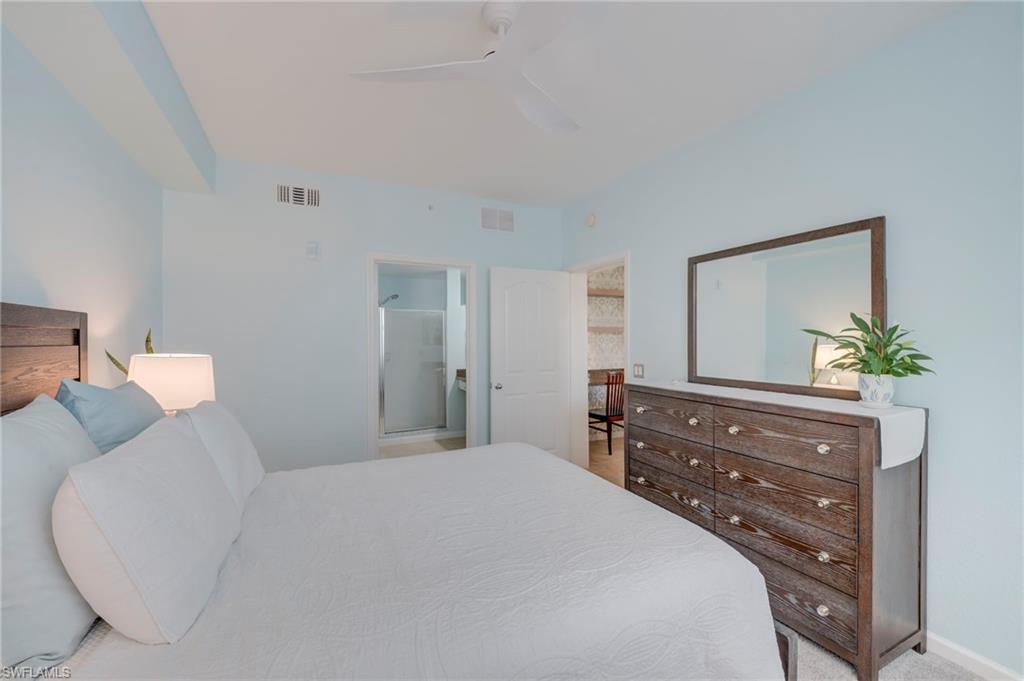12940 Positano Cir 304 Property Photo 10