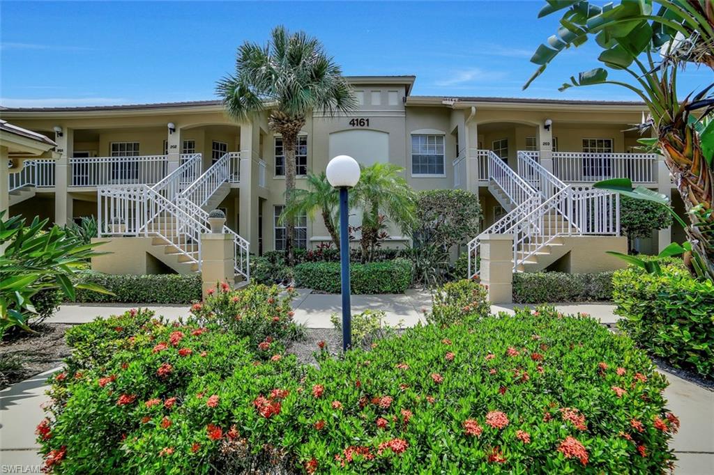 4161 Sawgrass Point Dr 101 Property Photo 3