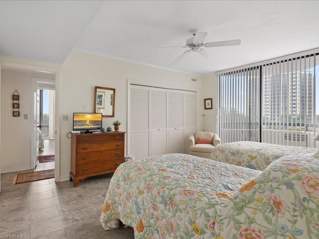6075 Pelican Bay Blvd 506 Property Photo 26