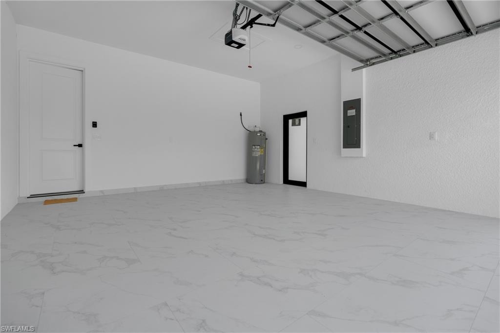 2909 Dora Ave N Property Photo 28