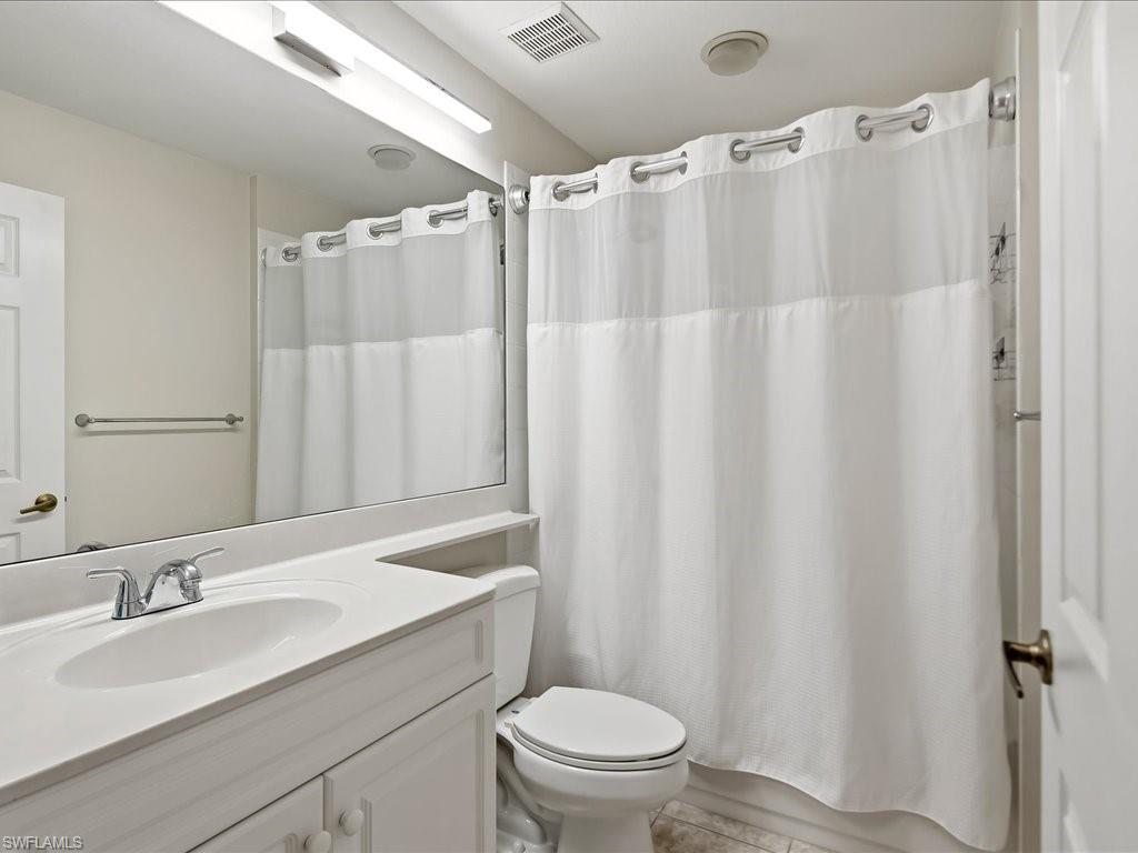 25064 Peacock Ln 101 Property Photo 12