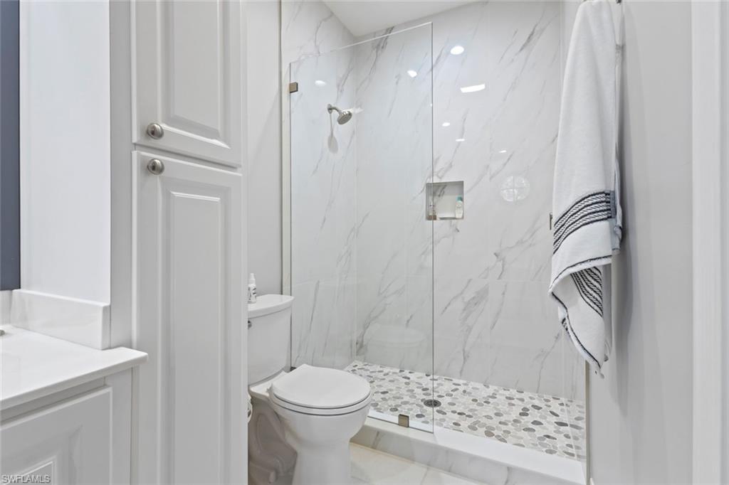 6112 Towncenter Cir Property Photo 21