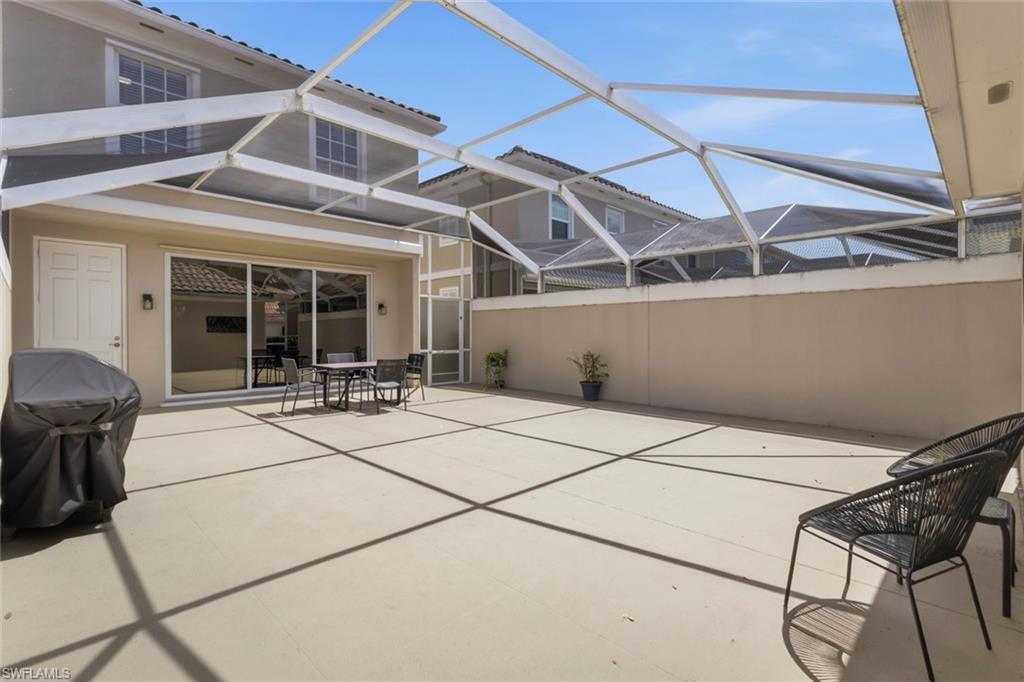 6112 Towncenter Cir Property Photo 27