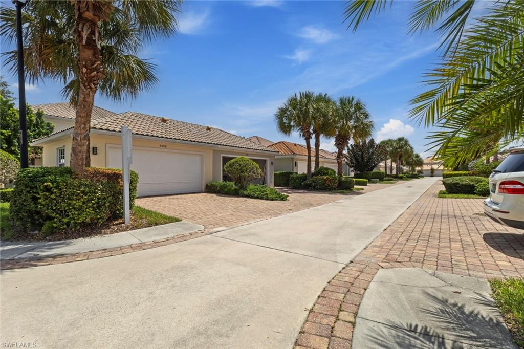6112 Towncenter Cir Property Photo 29