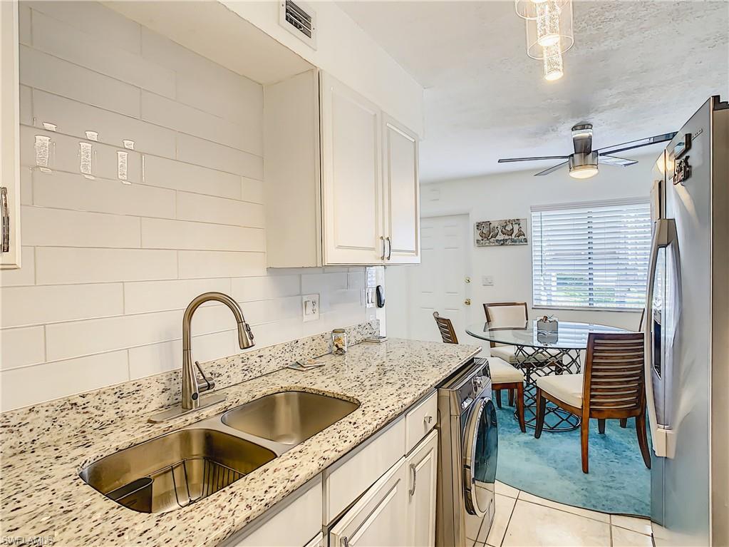 4625 Bayshore Dr D8 Property Photo 9