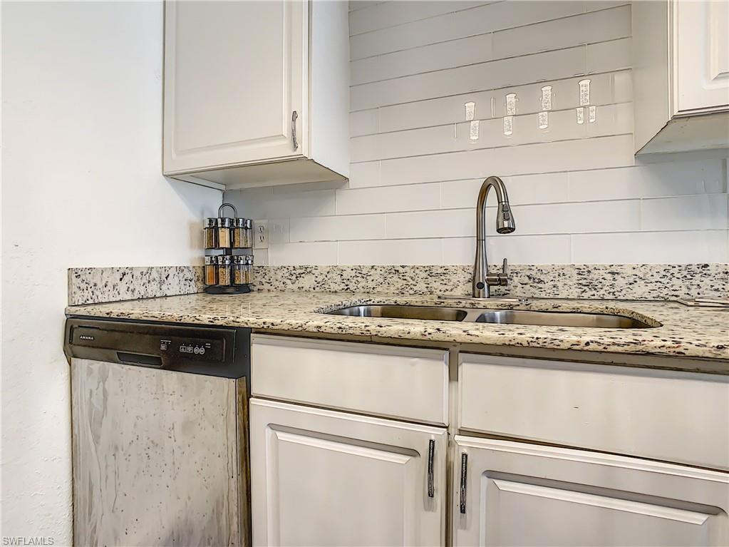 4625 Bayshore Dr D8 Property Photo 13