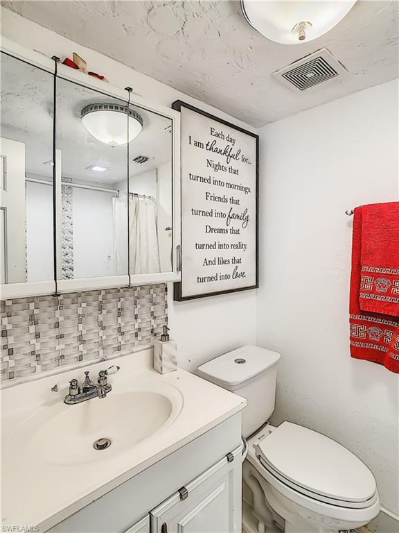 4625 Bayshore Dr D8 Property Photo 21