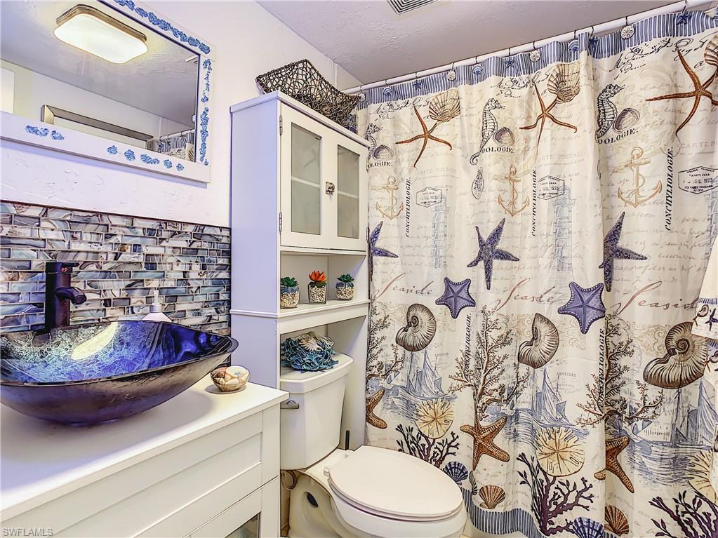 4625 Bayshore Dr D8 Property Photo 26