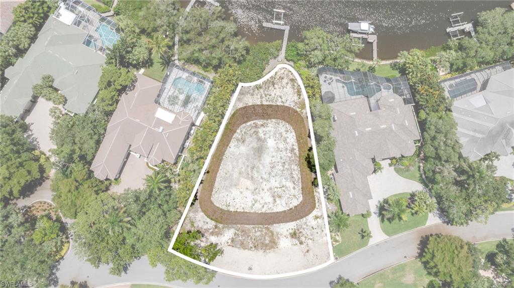 27311 Oak Knoll Dr Property Photo 4