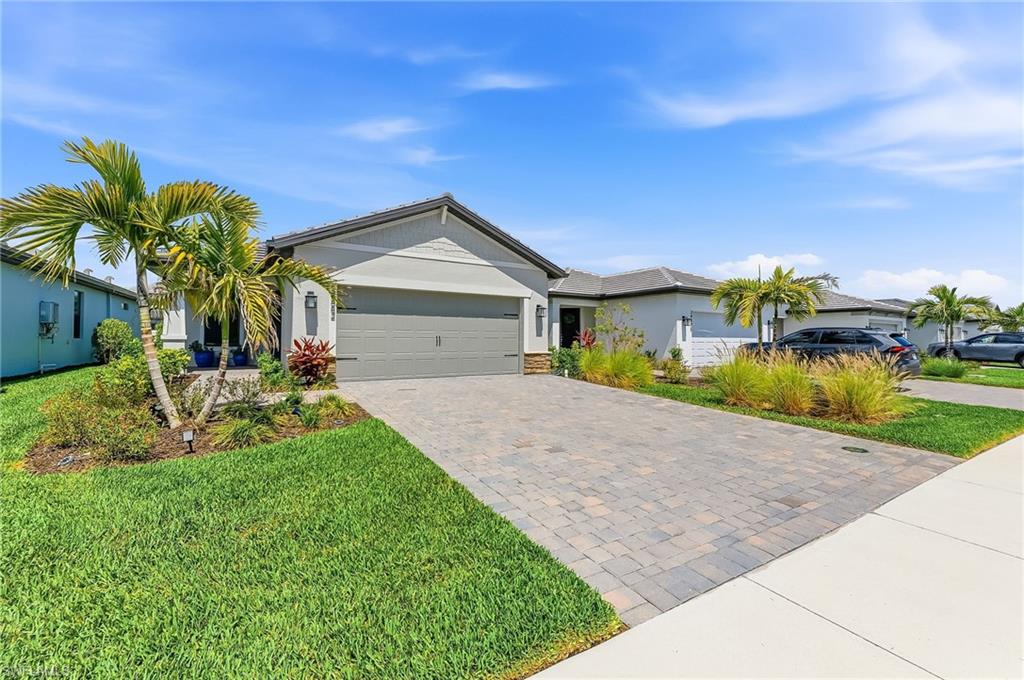 24882 Marina Del Ray Dr Property Photo 4