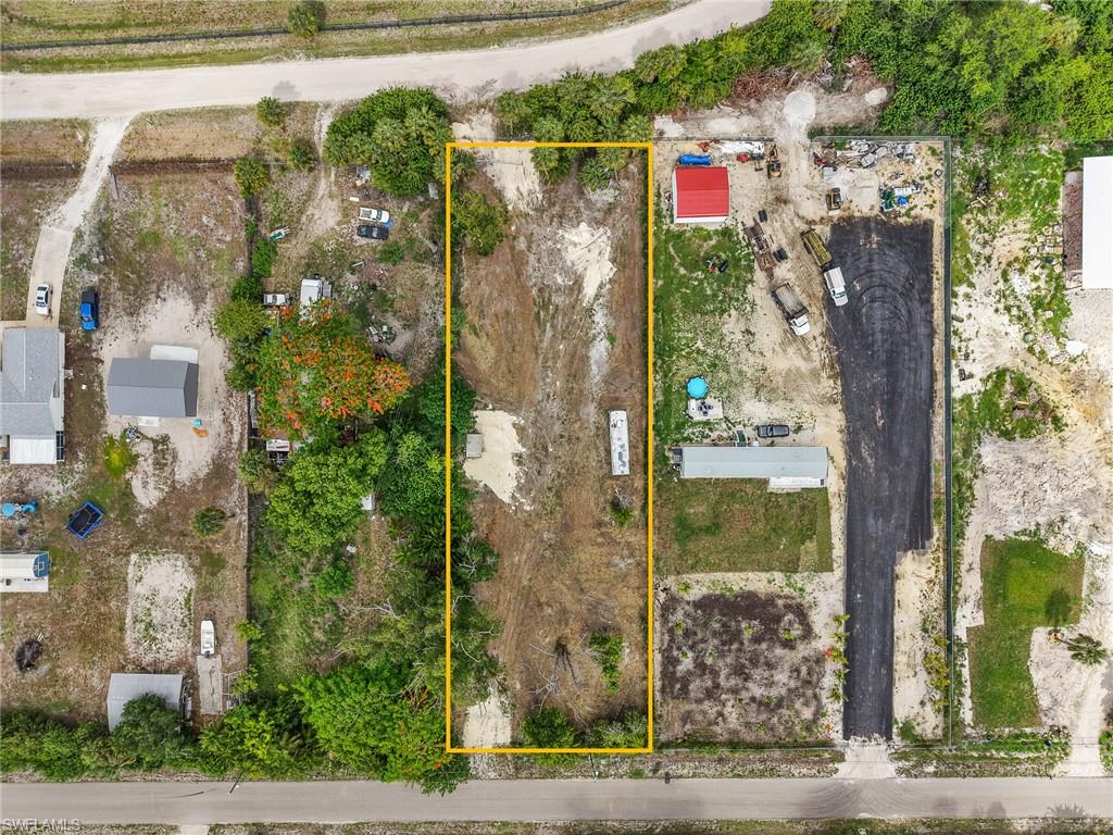 17761 Shelby Ln Property Photo 3