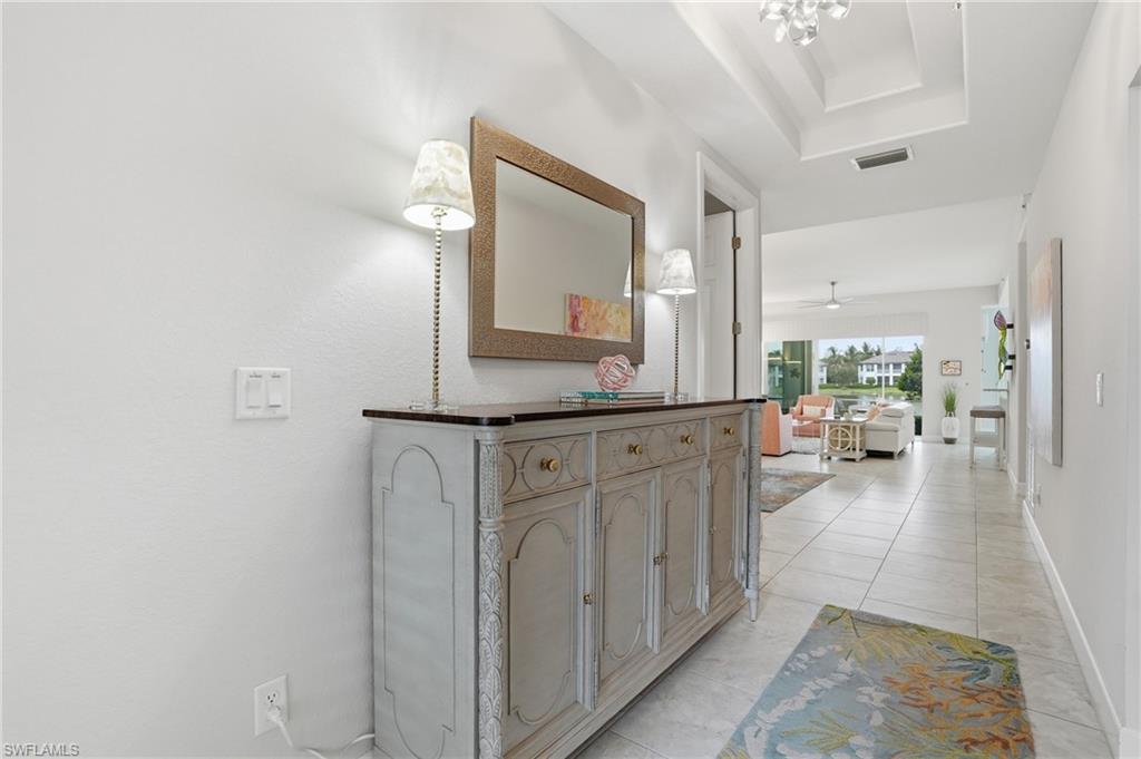 8066 Signature Club Cir 102 Property Photo 6