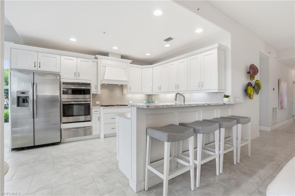 8066 Signature Club Cir 102 Property Photo 11