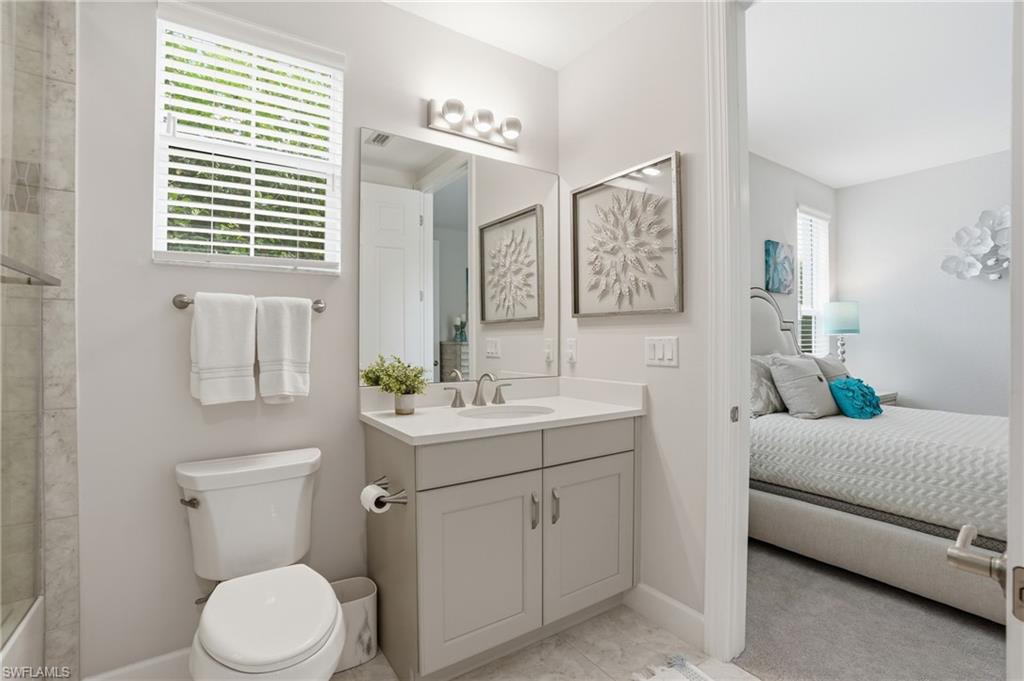 8066 Signature Club Cir 102 Property Photo 31