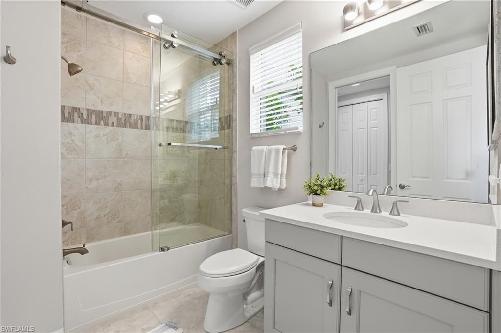 8066 Signature Club Cir 102 Property Photo 32