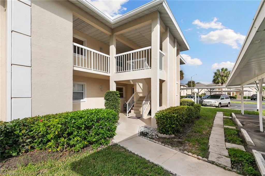685 Squire Cir 204 Property Photo 2