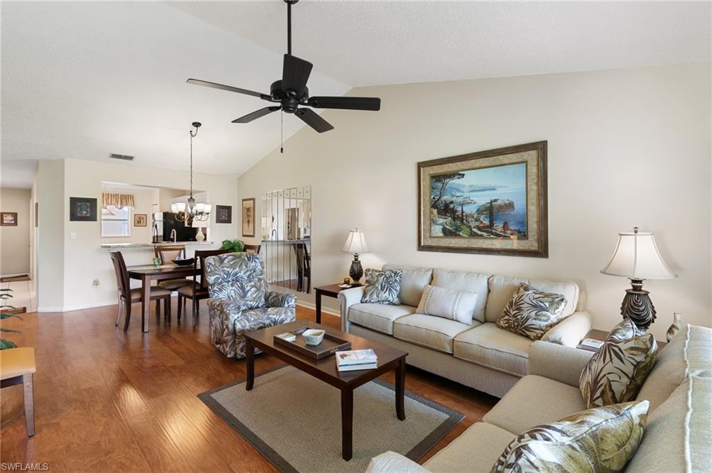 685 Squire Cir 204 Property Photo 7