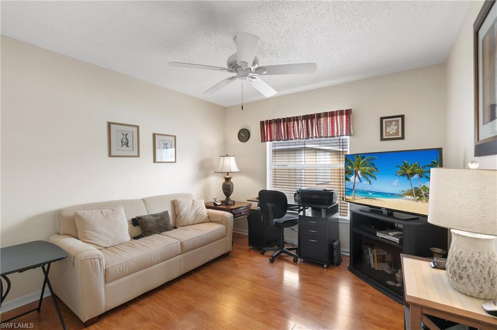 685 Squire Cir 204 Property Photo 16