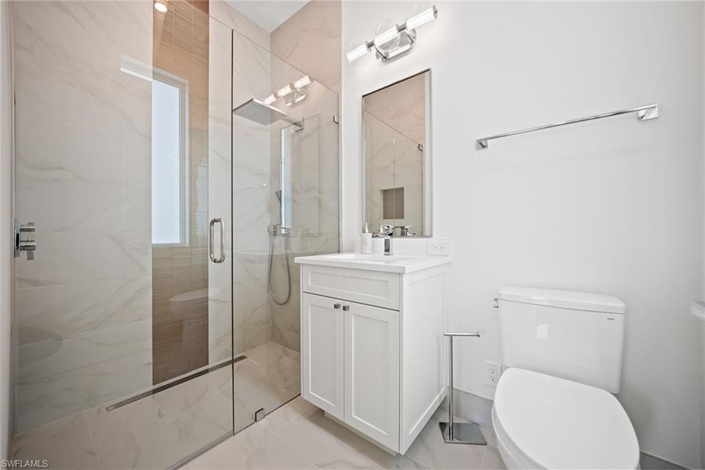 623 Park Shore Dr Property Photo 34