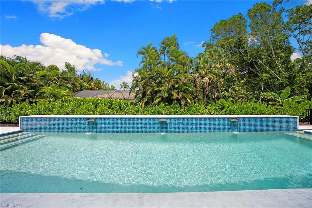 623 Park Shore Dr Property Photo 41