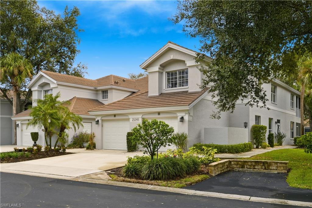 25248 Pelican Creek CIR 102 Property Photo 1