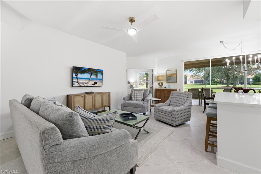 25248 Pelican Creek Cir 102 Property Photo 4