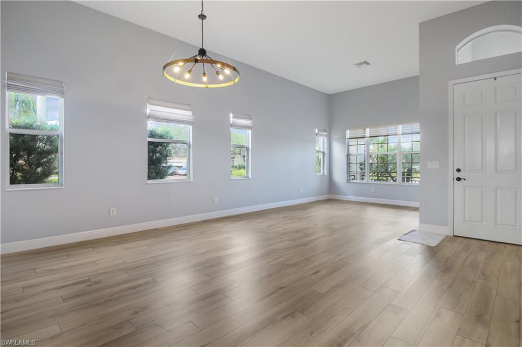 1696 Sarazen Pl Property Photo 4