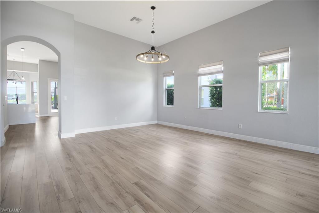 1696 Sarazen Pl Property Photo 5