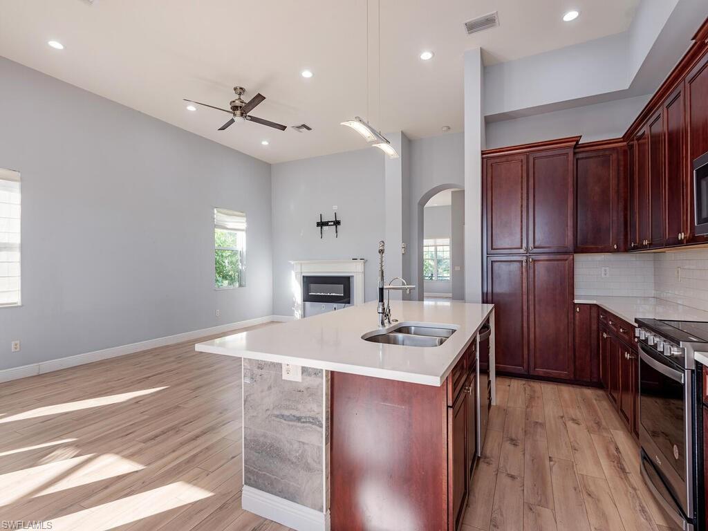 1696 Sarazen Pl Property Photo 9