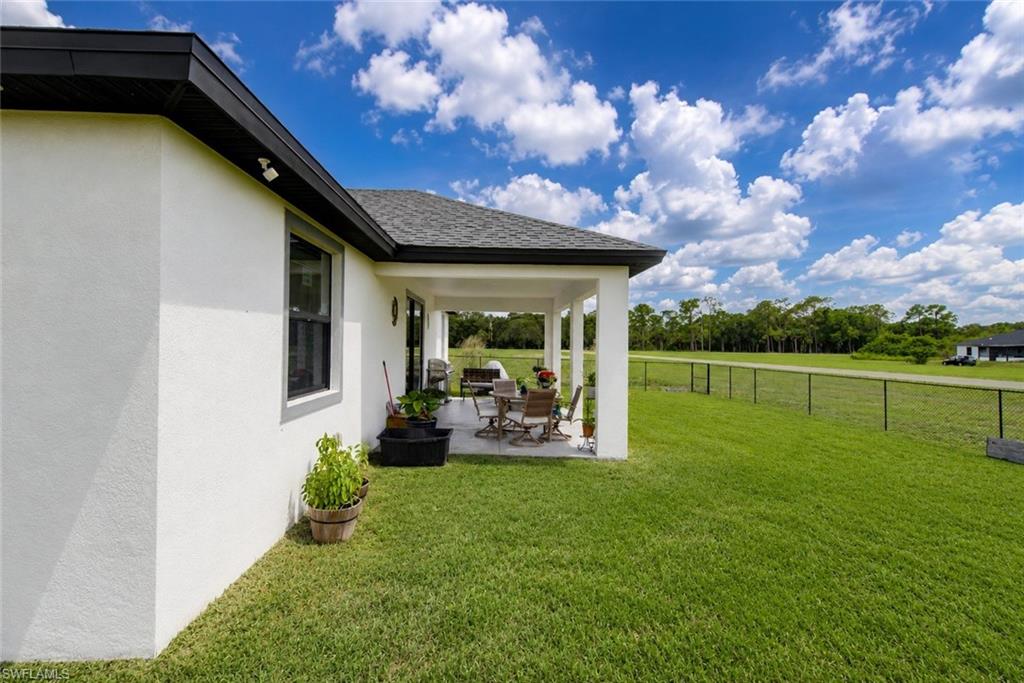 7035 Brazil Cir Property Photo 3