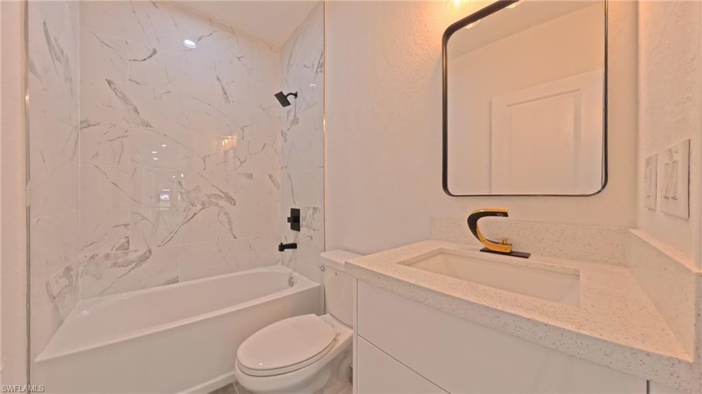 2173 Mitchell Ct Property Photo 6