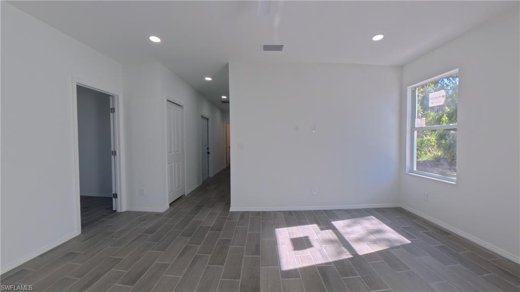 2173 Mitchell Ct Property Photo 7