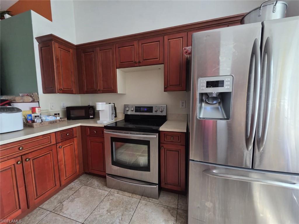 3529 Sunshine Blvd Property Photo 5