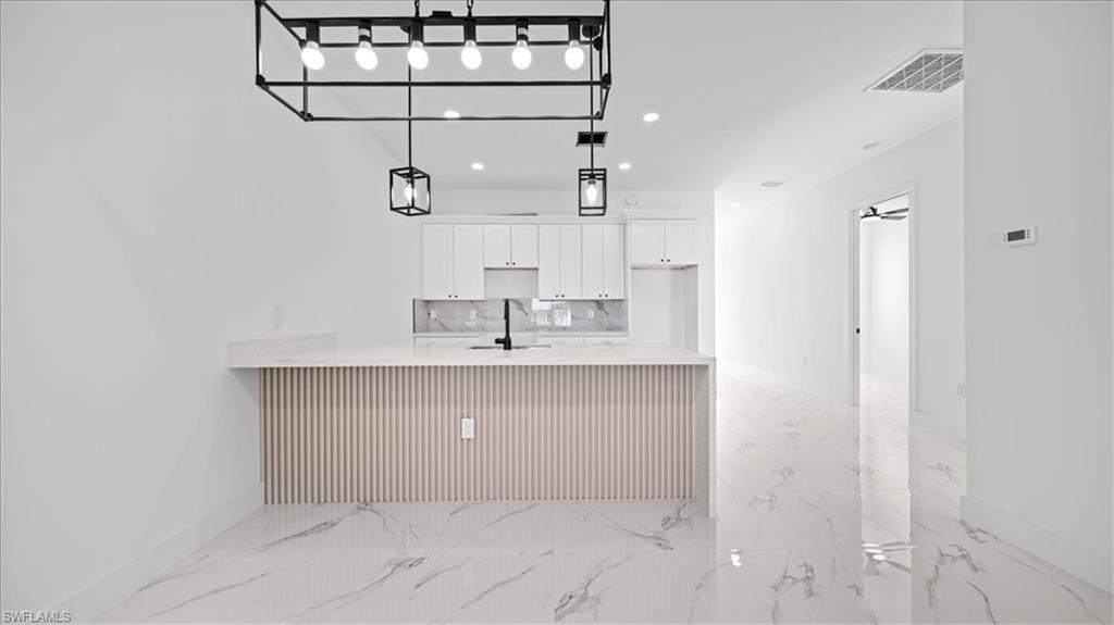 1318/1320 16th Ter Property Photo 7