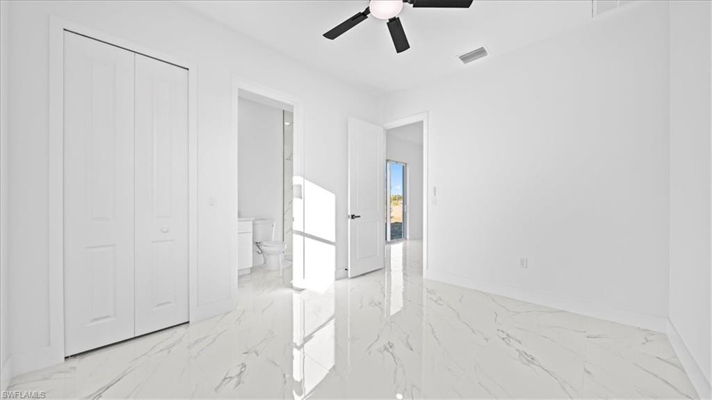 1318/1320 16th Ter Property Photo 17