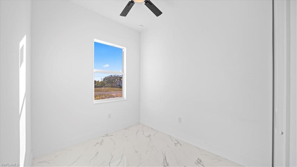 1318/1320 16th Ter Property Photo 21