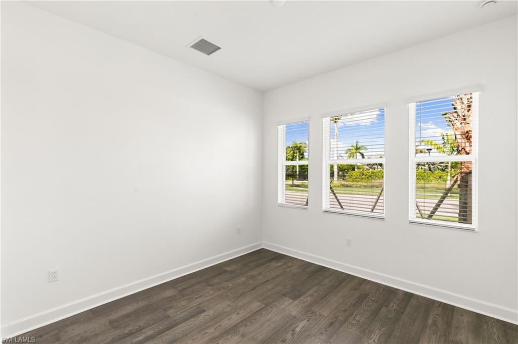 2924 Bloomfield Way Property Photo 18