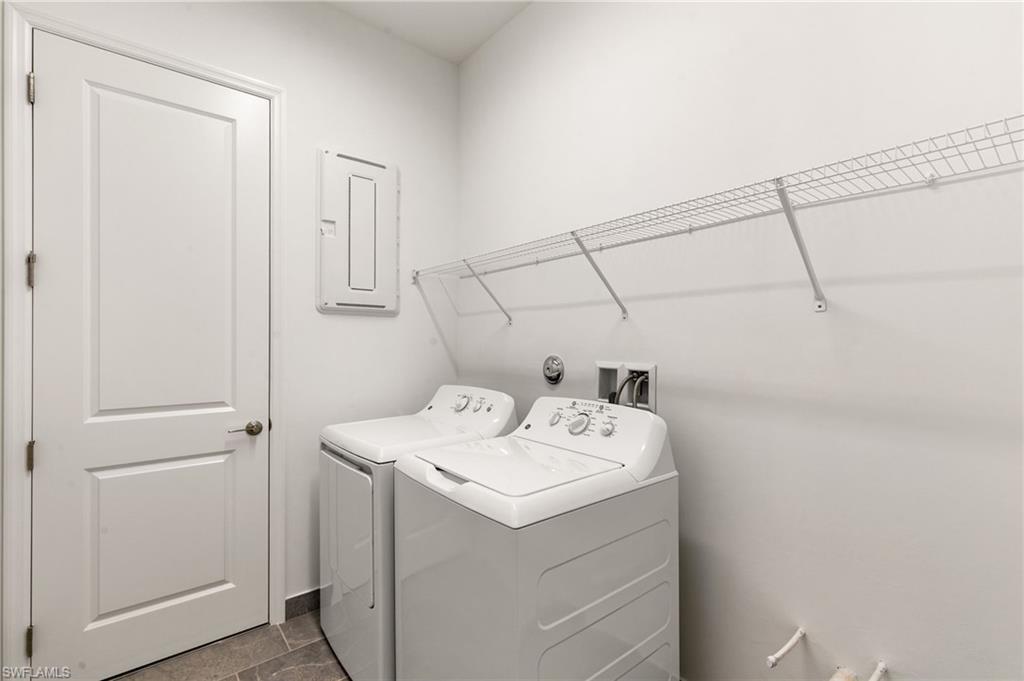2924 Bloomfield Way Property Photo 19