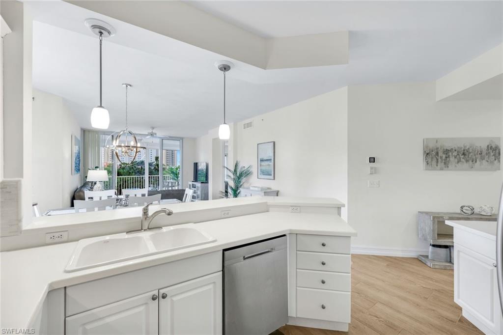 400 Flagship Dr 401 Property Photo 8